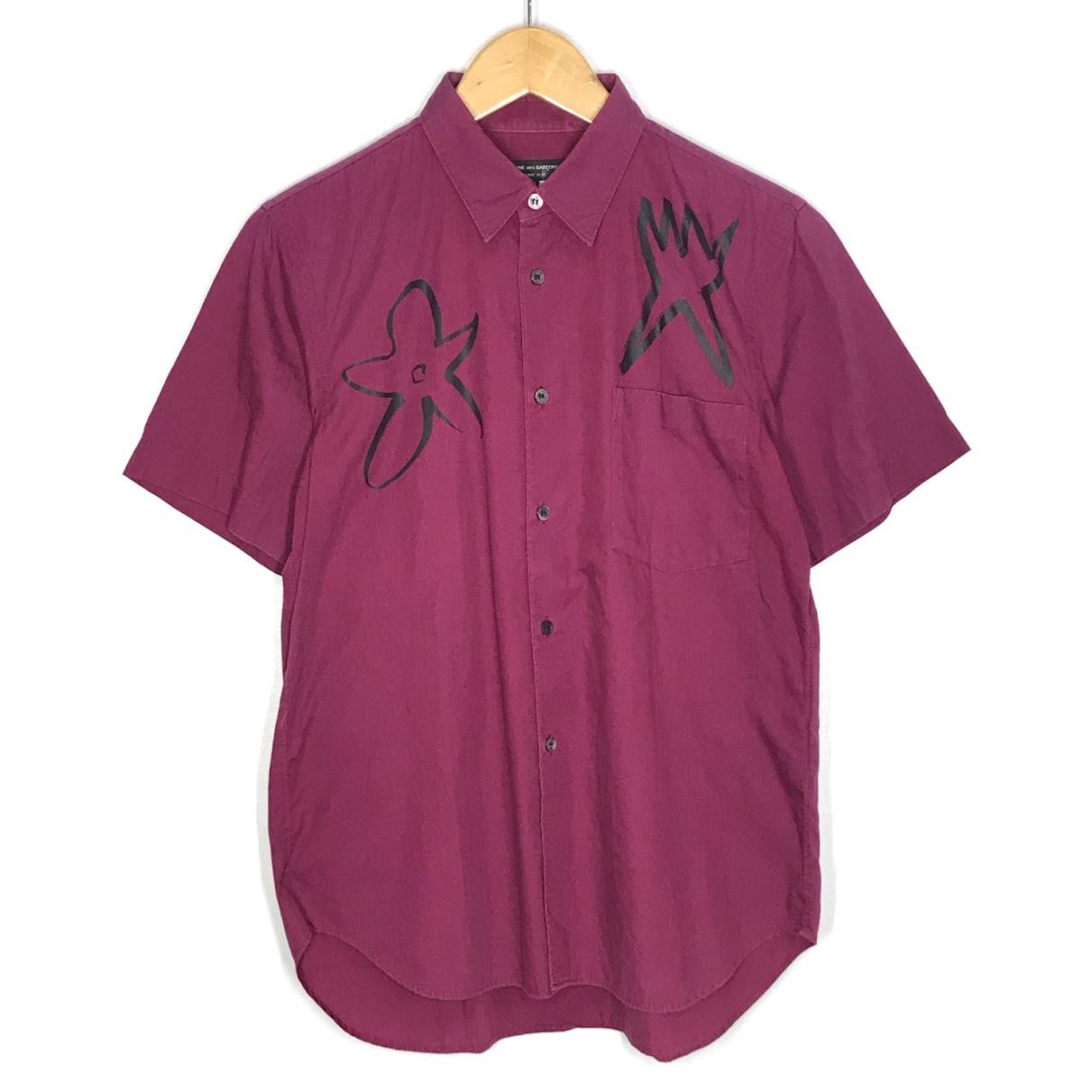 【中古】COMME des GARCONS HOMME PLUS | コムデギャルソンオムプリュス アートペイントシャツ 半袖ティーシャツ なおなお書き-B047 ボルドーワイン/バーガンディー 大いさ：XS【倉吉店】