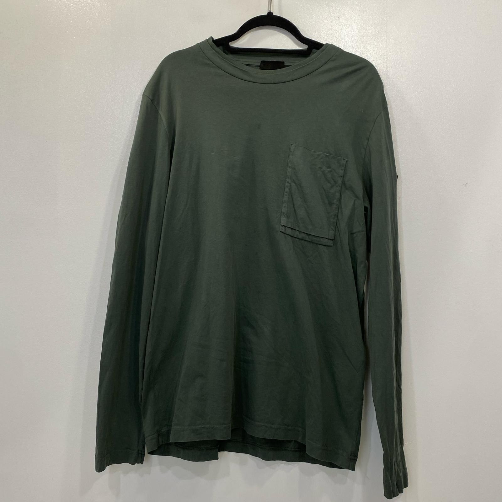 【中古】MONCLER | モンク軌跡 LS T-SHIRT 長袖Ｔシャツ J10918D00002 2024S/S 緑であること 大きさ：L【姫路東店】