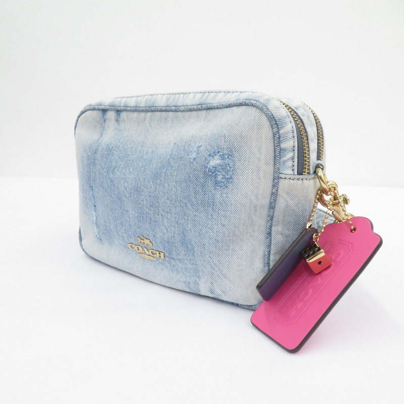 【中古】COACH | コーチ キャリー クロスボディ バッグ・ラブド デニム・チャーム ショルダーバッグ - ブルー【瀬戸大橋店】|お宝市番館