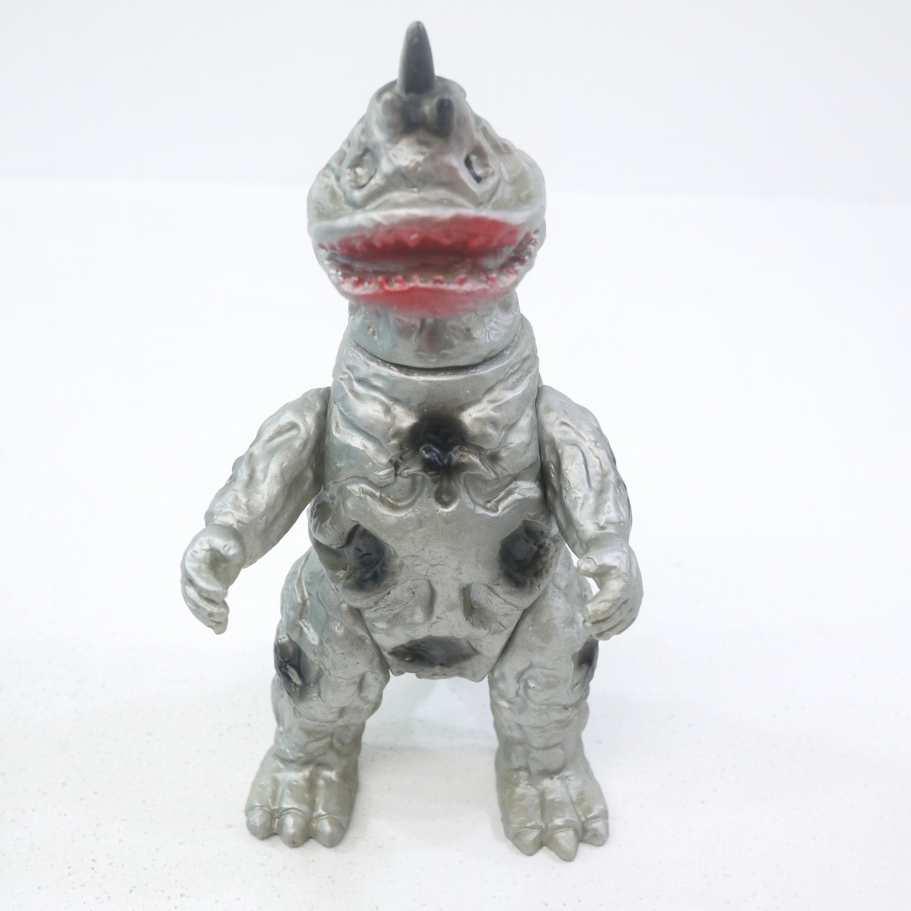 ブルマァク 古代怪獣 ゴモラ ミニソフビ / マン怪獣 ブルマァク 古代怪獣 ゴモラ ミニソフビ / マン怪獣 - メルカリ