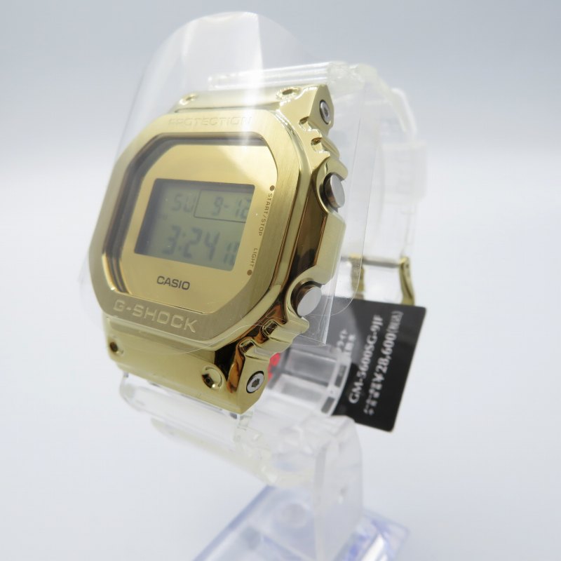 中古 Casio カシオ G Shock ジーショック Metal Coveredライン Gm 5600sg 9jf 腕時計 ゴールド 文字盤 クリア ベルト F131 Novix Com