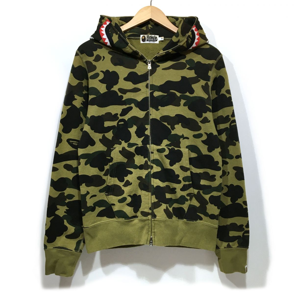 楽天市場】A BATHING APE(アベイシングエイプ) SHARK FULL ZIP HOODIE