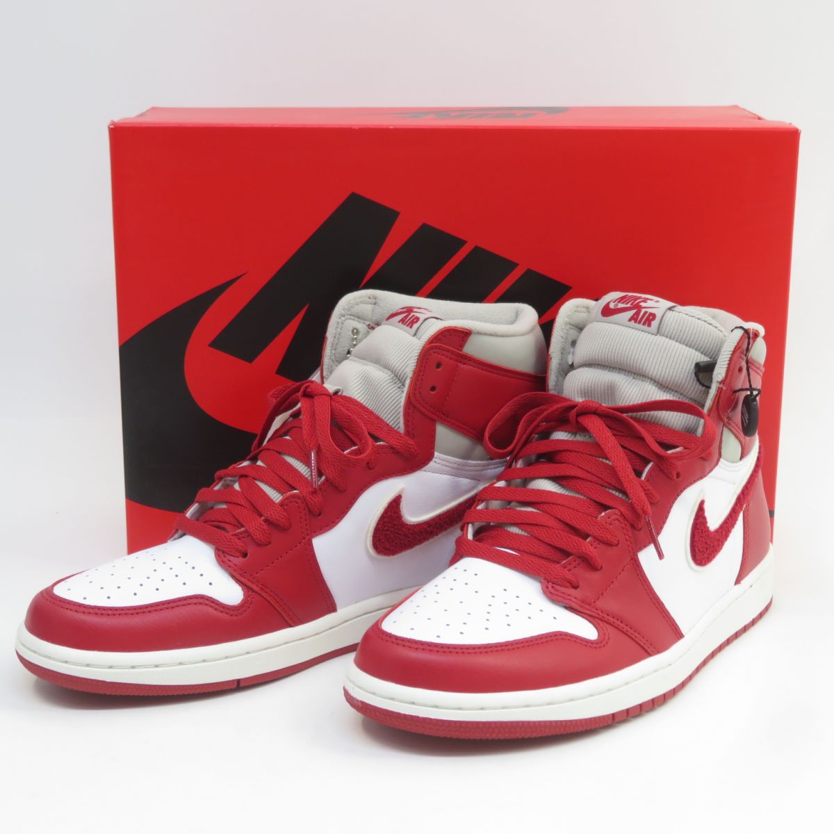 楽天市場】【訳あり 箱なし】NIKE WMNS AIR JORDAN 1 RETRO HIGH 楽天市場】【訳あり 箱なし】NIKE WMNS AIR JORDAN 1 RETRO HIGH