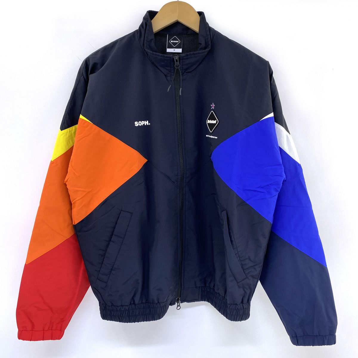 F.C.R.B. エフシーレアルブリストル STAND COLLAR BLOUSON 照明ランプ色つや上衣 上衣 FCRB-180014 M大きさ ※中古