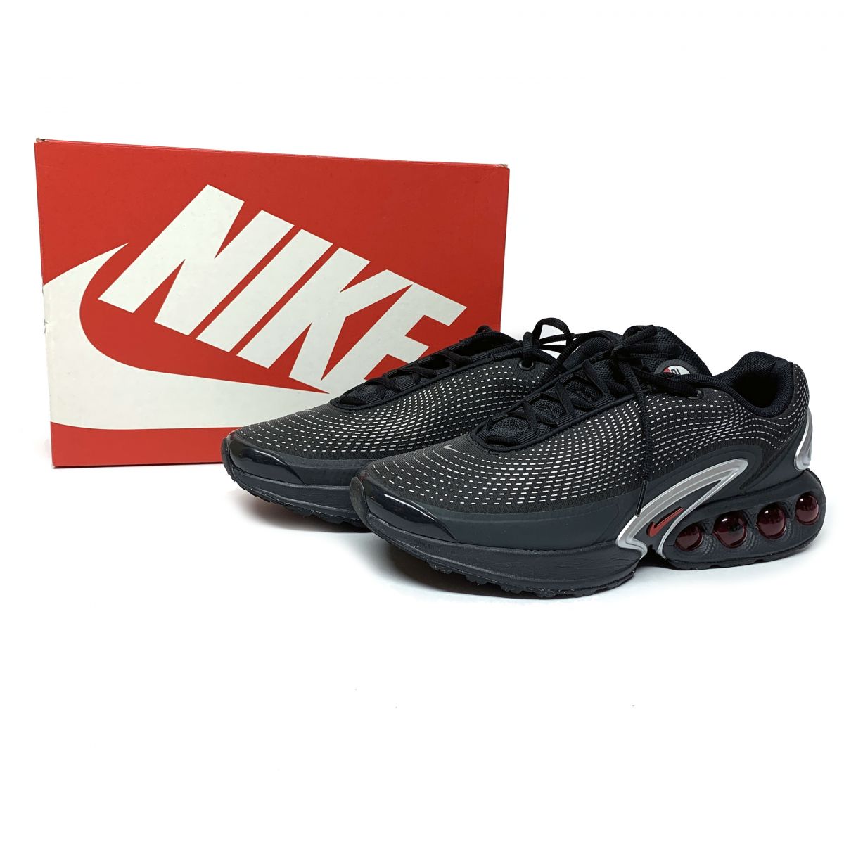 NIKE ナイキ AIR MAX DN 大気圏マックス メンズ 29.0珊 黒いこと DV3337-016 ※中古【津山店】
