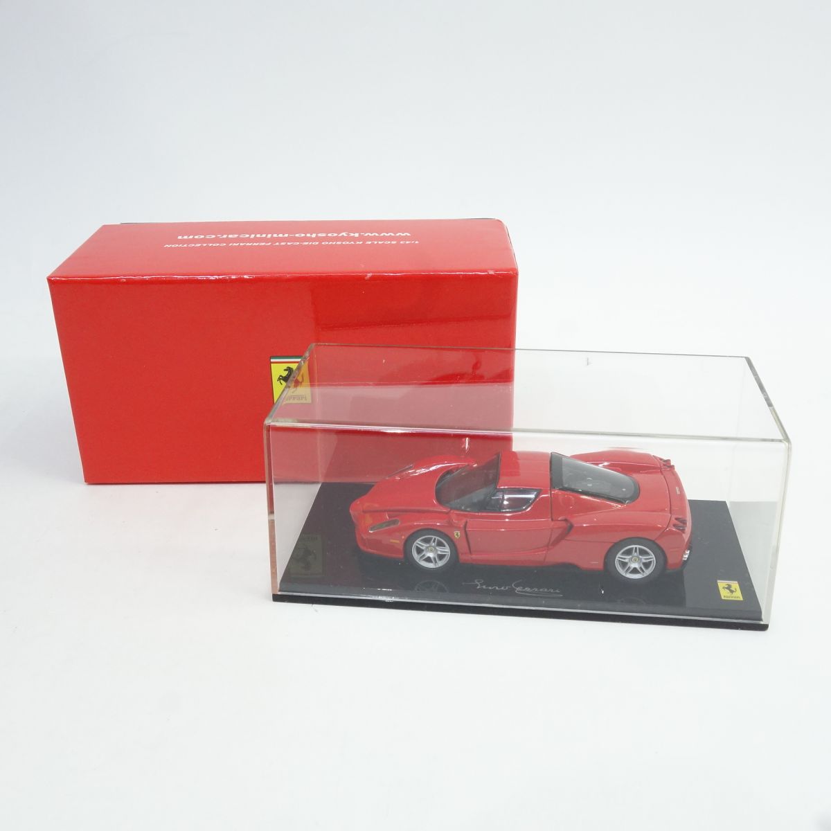 kyosho Ferrari gto 1/43 ミニカー imgrc0122306945.jpg