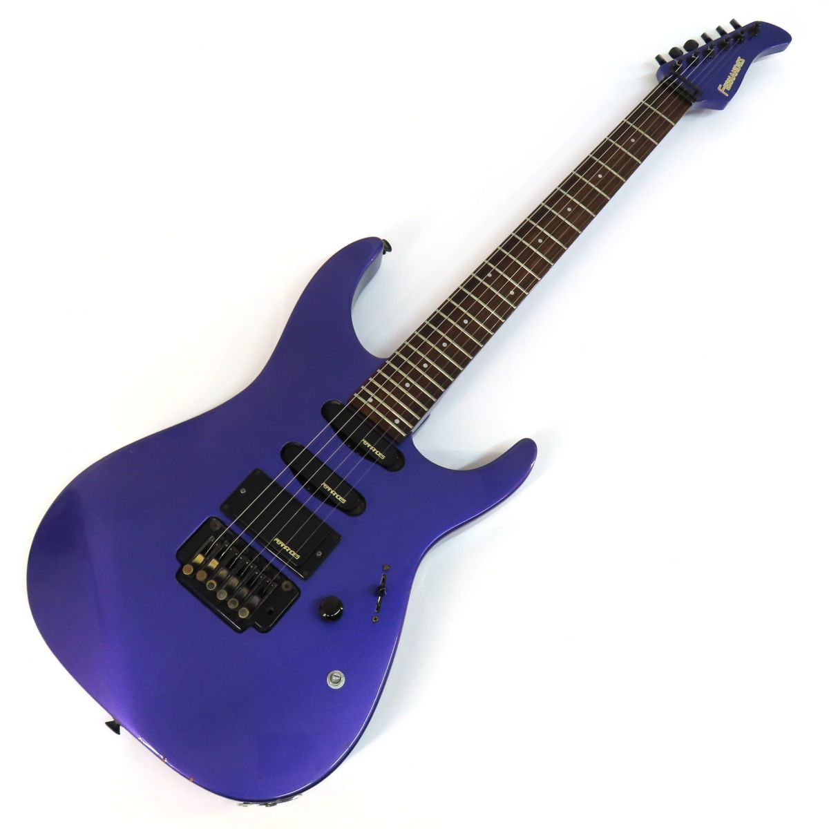 FERNANDES エレキギター 青 24フレット ハードケース付き FERNANDES エレキギター 青 24フレット ハードケース付き