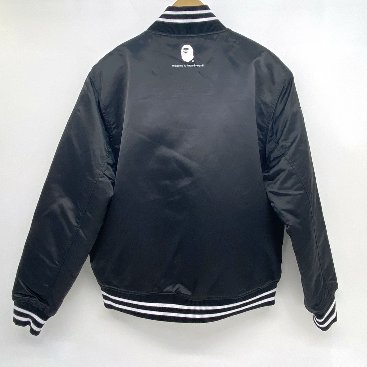 APE リバーシブル スタジャン レディース S ナイロンジャケット kaws APE リバーシブル スタジャン レディース S ナイロンジャケット kaws APE