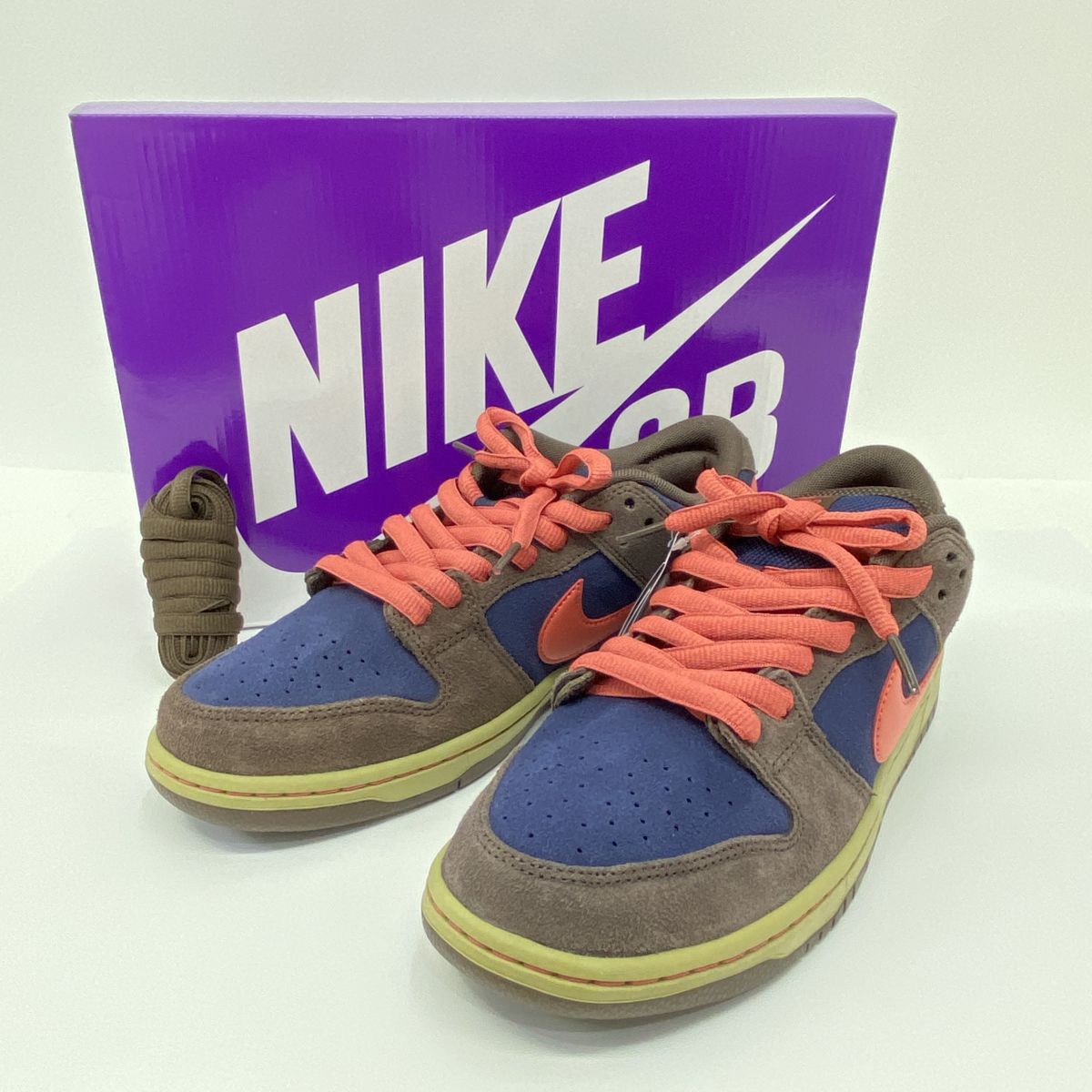 【未当て嵌める】NIKE ナイキ SB DUNK LOW PRO ダンク 置き目 労働者階級 HQ1625-200 US9.5 27.5糎 箱有