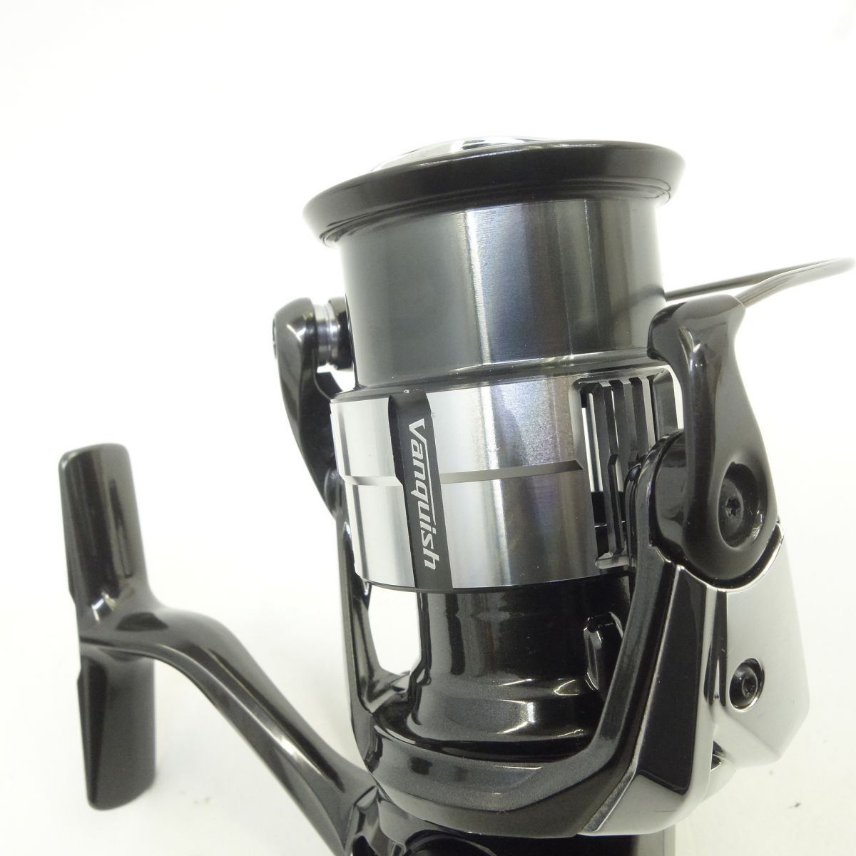 SHIMANO シマノ 23 Vanquish ヴァンキッシュ 2500S 045270 スピニングリール 本体のみ ※中古