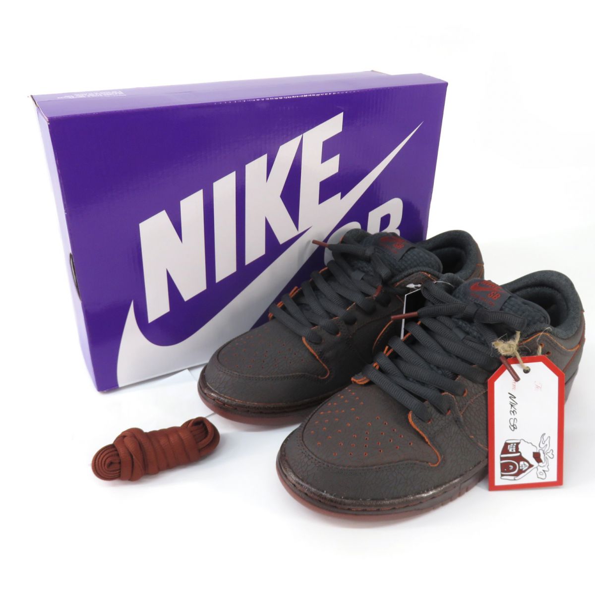 【未当て嵌める】NIKE ナイキ SB DUNK LOW PRO ダンク 置き目 労働者階級 HV1668-001 US10 28糎 箱有