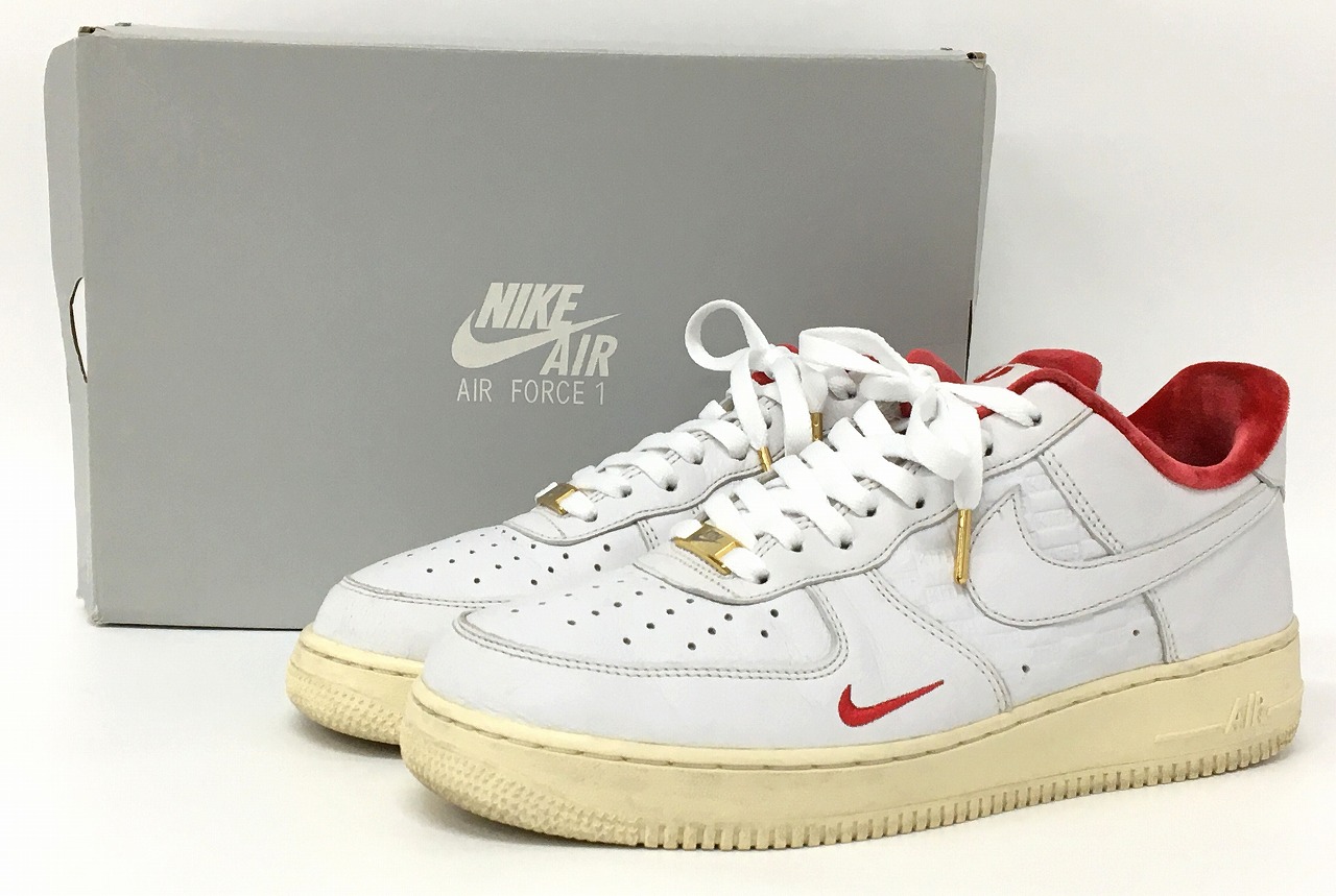 【中古】NIKE × KITH AIR FORCE 1 LOW \"WHITE/RED\"" CZ7926-100 ナイキ × 口吸い 空軍1 置き目 \""白いこと/赤いこと\""  スニーカー 28.5糎【長崎時津店】"
