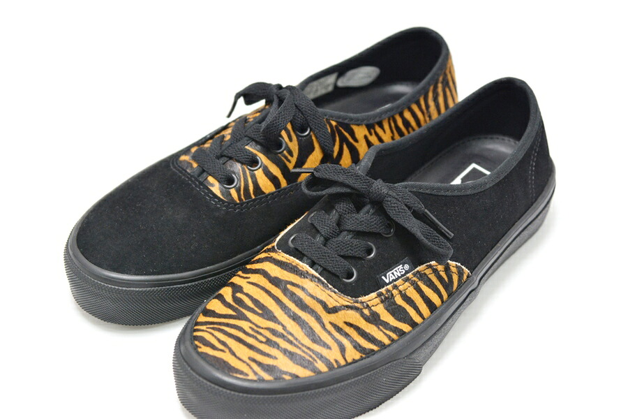 【中古】 VANS × BILLY\u0027S AUTHENTIC UPSIDE DOWN 621964-0001 23糎 \"バンズ × ビリーズ オーセンティック アップサイドダウン\"" 共同研究 非対称 スニーカー 【日南店】"