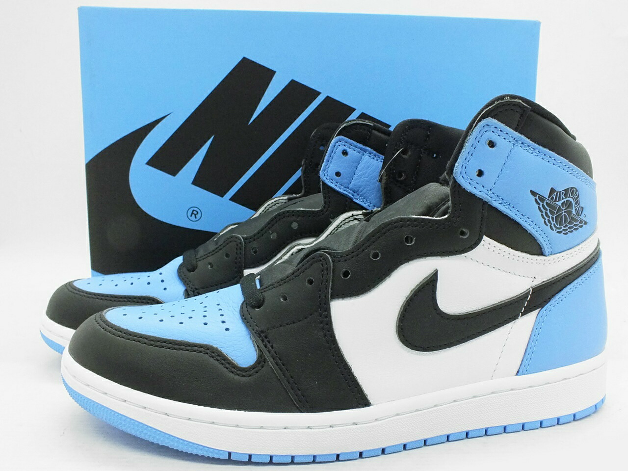楽天市場】【未使用】NIKE AIR JORDAN 1 RETRO HIGH OG DZ5485