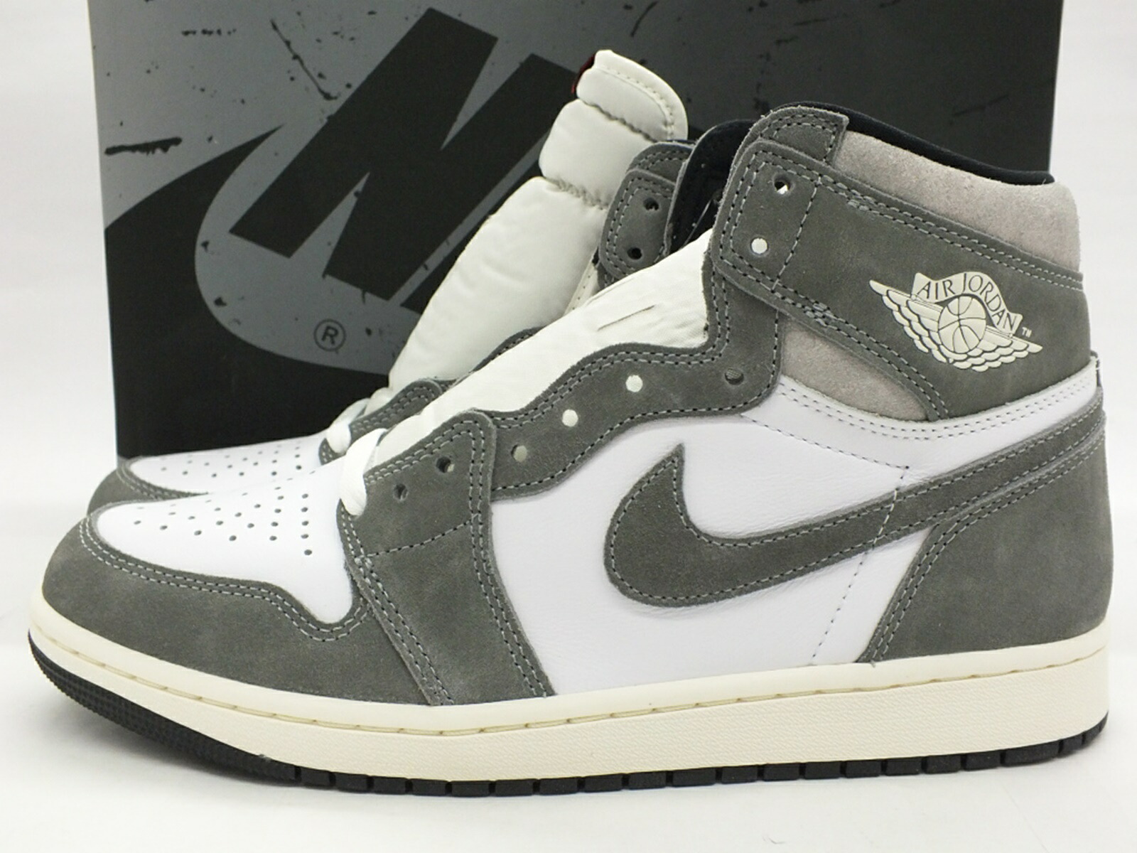 【未当て嵌める】NIKE AIR JORDAN 1 RETRO HIGH OG DZ5485-051 27糎 \"ナイキ エア湖 ジョーダン 1 レトロ ご機嫌 スニーカー\""【都城店】"