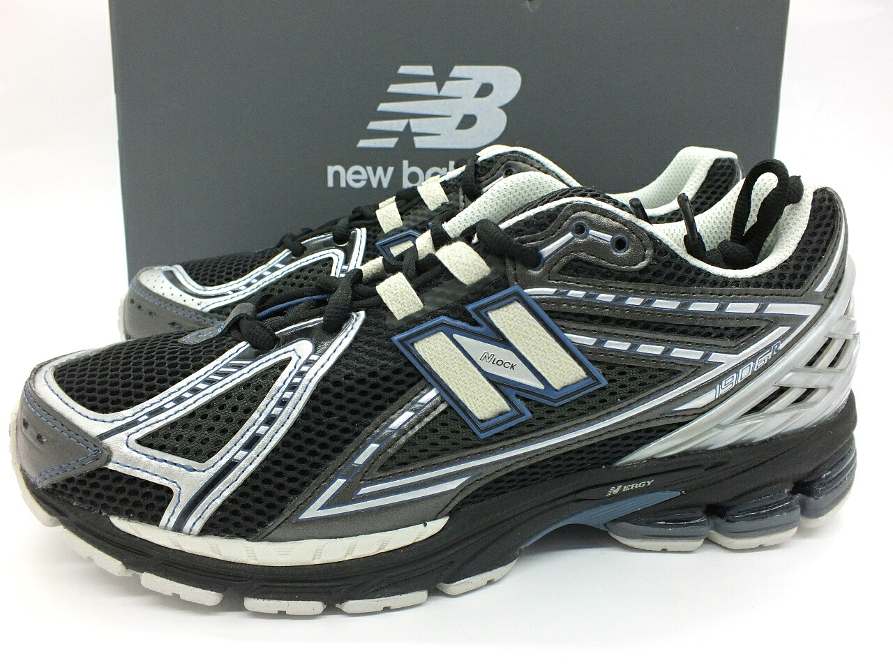 【中古】atmos × New Balance 1906 U1906RAC 27糎 \"アトモス × ニュー平衡にする 1906 スニーカー\""【都城店】"
