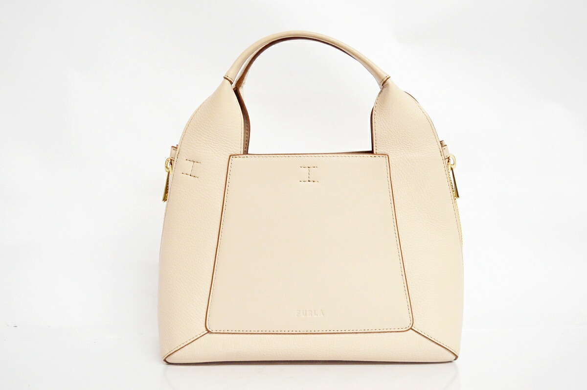 FURLA フルラ GILDA バッグ ほぼ未使用　土日限定価格です！ FURLA（フルラ） バッグ レディース 2WAYハンド/ショルダーバッグ