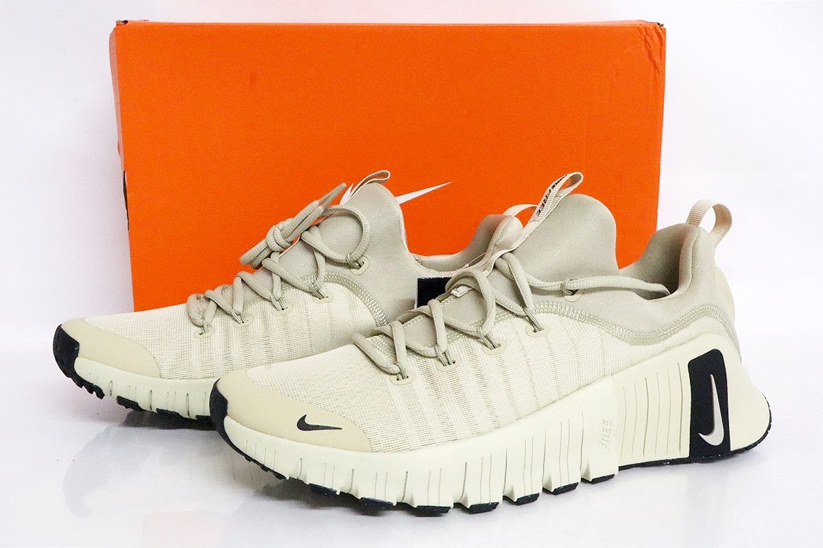 【未当て嵌める】NIKE FREE METCON 6 FJ7127-200 29糎 \"ナイキ 無償性 メトコン スニーカー\""【加納店】"
