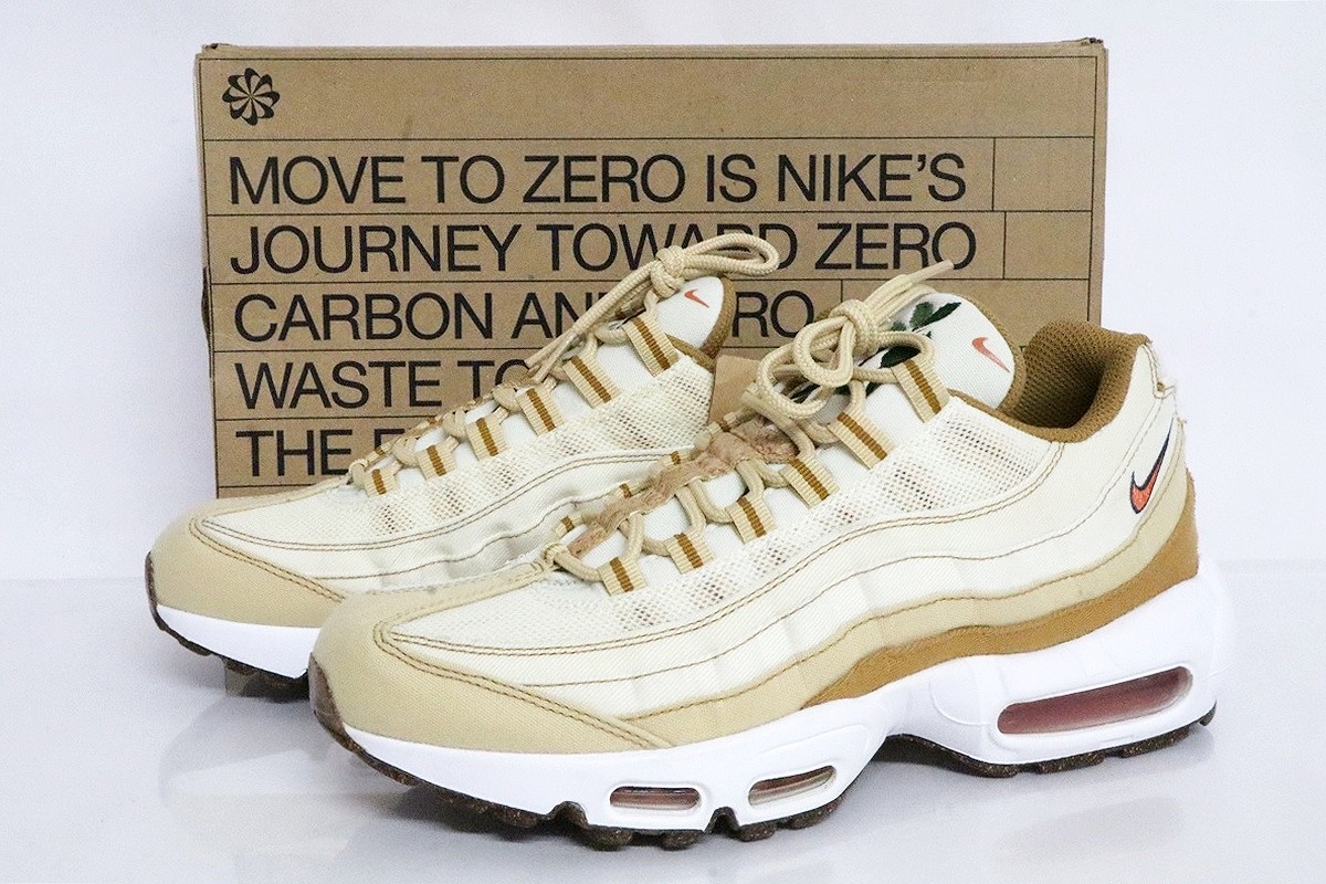 【未使用】NIKE AIR MAX 95 SE DC3991-100 26cm \