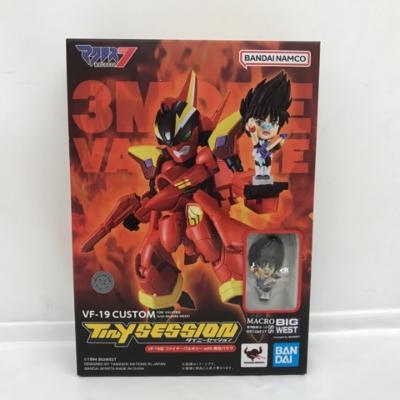 【未開封】TINY SESSION 「マクロス7」 VF-19改 ファイヤーバルキリー with 熱気バサラ【中古】ホビー ロボット 53H06220782
