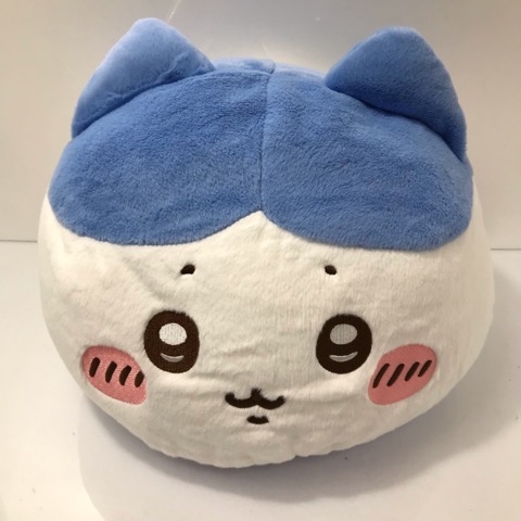 楽天市場】ちいかわ プレミアムドームクッション “ちいかわ&ハチワレ