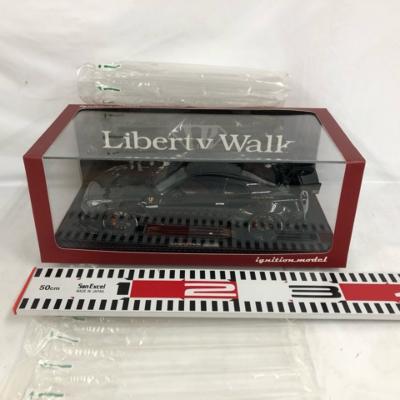 1/18 LB-WORKS GT-R(R35) Black イグニッションモデル【中古】余暇活動 模範例鉄道車両 53HSSS23246