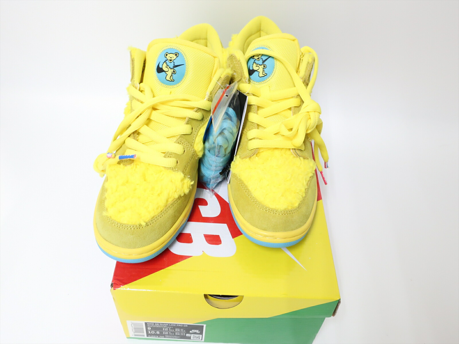 楽天市場 Nike Sb Grateful Dead ss Dunk Low Pro Qs Yellow Bear Cj5378 700 ナイキsb グレイトフル デッド ダンク イエローベア ローカットスニーカー ダンシング ベア イエロー サイズus7 25cm 00 新古品 Me04 Meme Mori