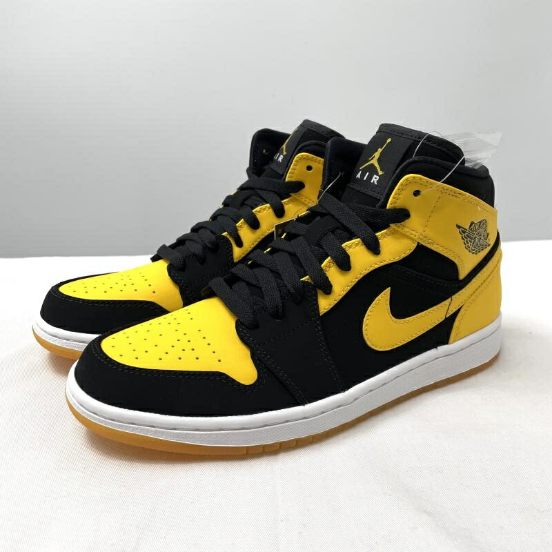 【中古】NIKE AIR JORDAN 1 MID New Love (2017) 大きさ26珊 554724-707 スニーカー 黄色 黒いこと ナイキ エアジョーダン1[17]