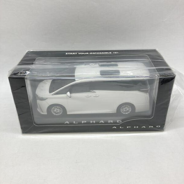 【中古】トヨタ アルファード 1/30 ダイキャスト製 プラチナホワイトパールマイカ 色合い試料 未開封品[97] 乗り物のおもちゃ-ミニカー・トイカー