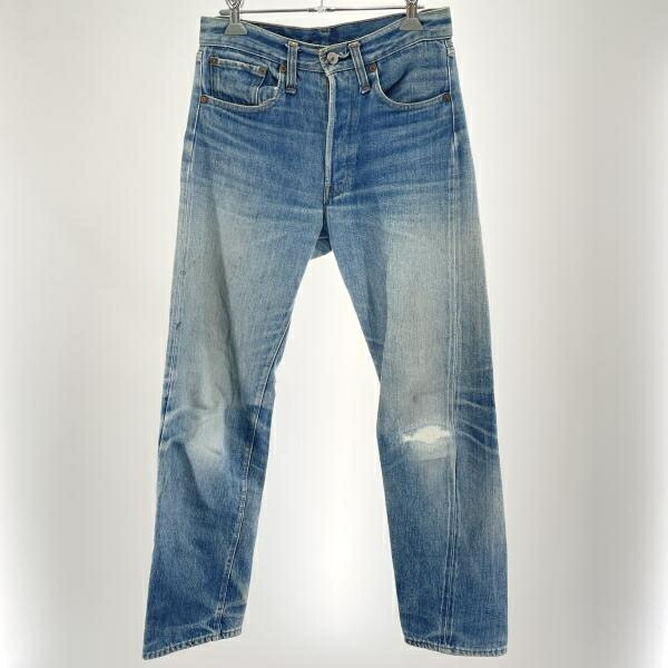 【中古】LEVI\u0027S 70s 501 ジーンズズボン下 大きさW28 裏6名取り草 赤耳 隠し裏チェーン店編み目[91]