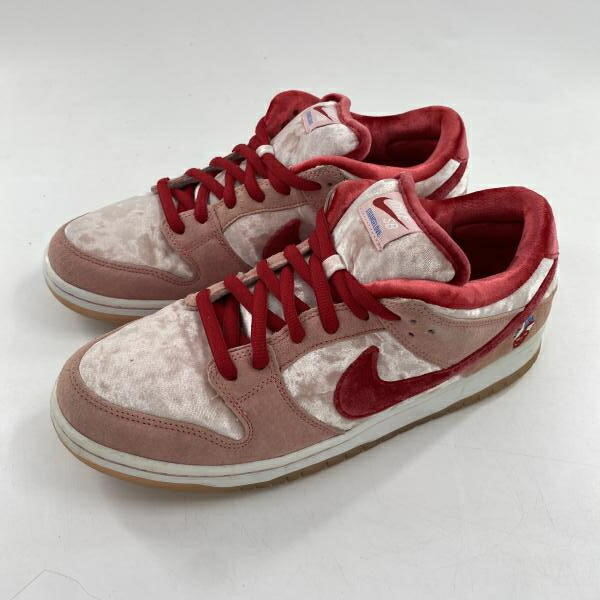 【中古】Strangelove × NIKE SB Dunk Low Valentine\u0027s Day スニーカー 29珊 CT2552-800 さくら色 赤いこと ストレンジラブ ナイキ[10]