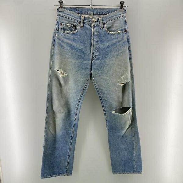 【中古】ヴィンテージ LEVI\u0027S 目じるし524 66後期 501 R溜め桶 黒カン 赤耳 ライトインディゴ W30好いかげんに △破れ目 リーヴァイズジーンズ[24]