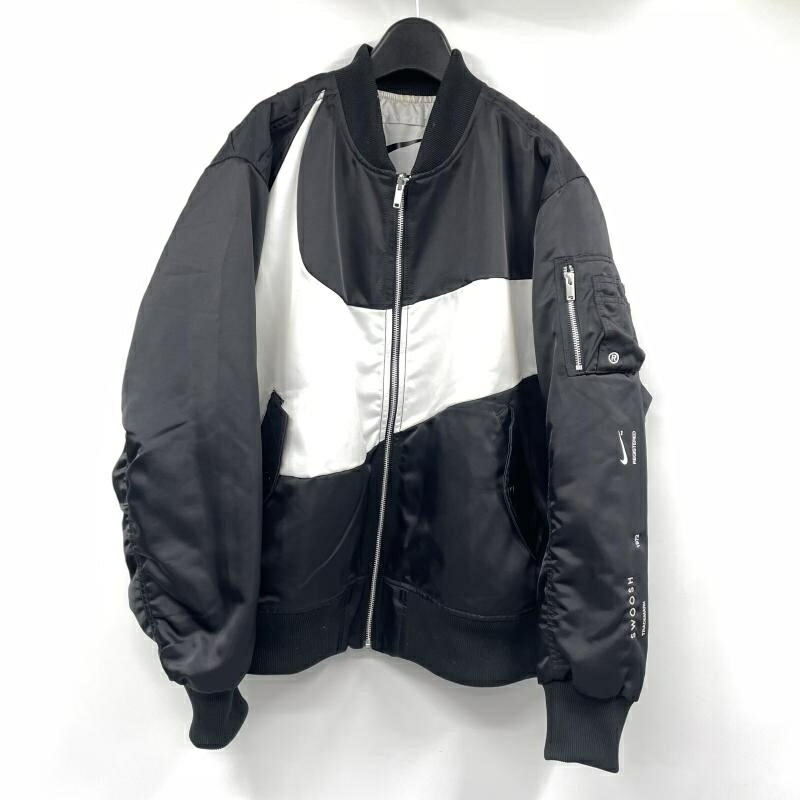 【中古】NIKE SYNFL SWOOSH BOMBER  大きさXXL 黒いこと/白いこと DD6056-010 ナイキ [17]
