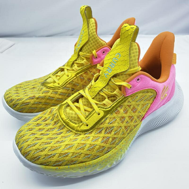 【中古】Sesame Street × UNDER ARMOUR Curry Flow 9 大きさ30珊 3024248-702 セサミストリート アンダーアーマー 黄色/さくら色[19]