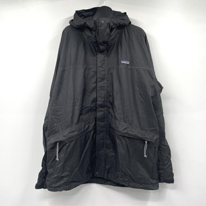 【中古】年寄りのPatagonia Storm Jacket 大きさL 黒いこと ▲裏打ち落ち込み パタゴニア[17]