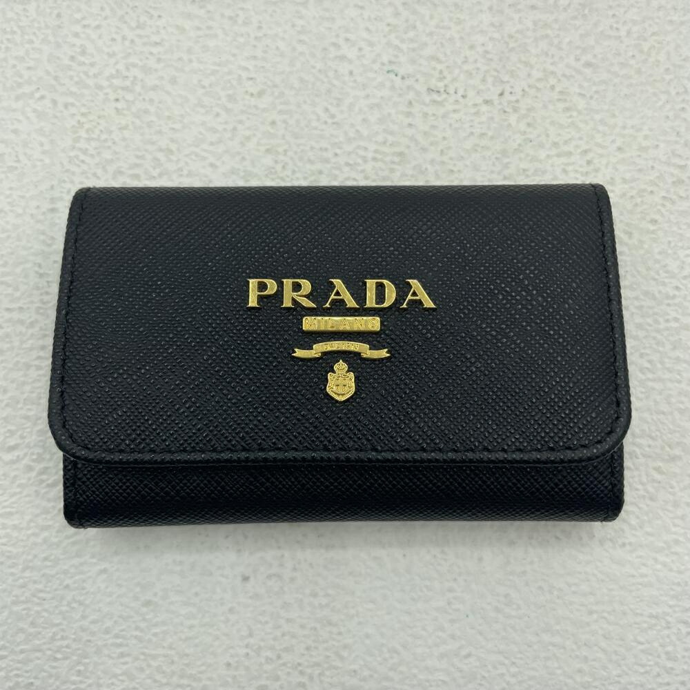 【中古】PRADA サフィアーノレザー 4連足がかり容れもの[79]