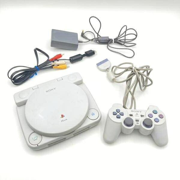 【中古】本体）【動作確認済/匂い有】Sony/PSone(LCDモニター付き)/SCPH-100/箱、説明書なし/本体汚れ有[6]｜お宝創庫