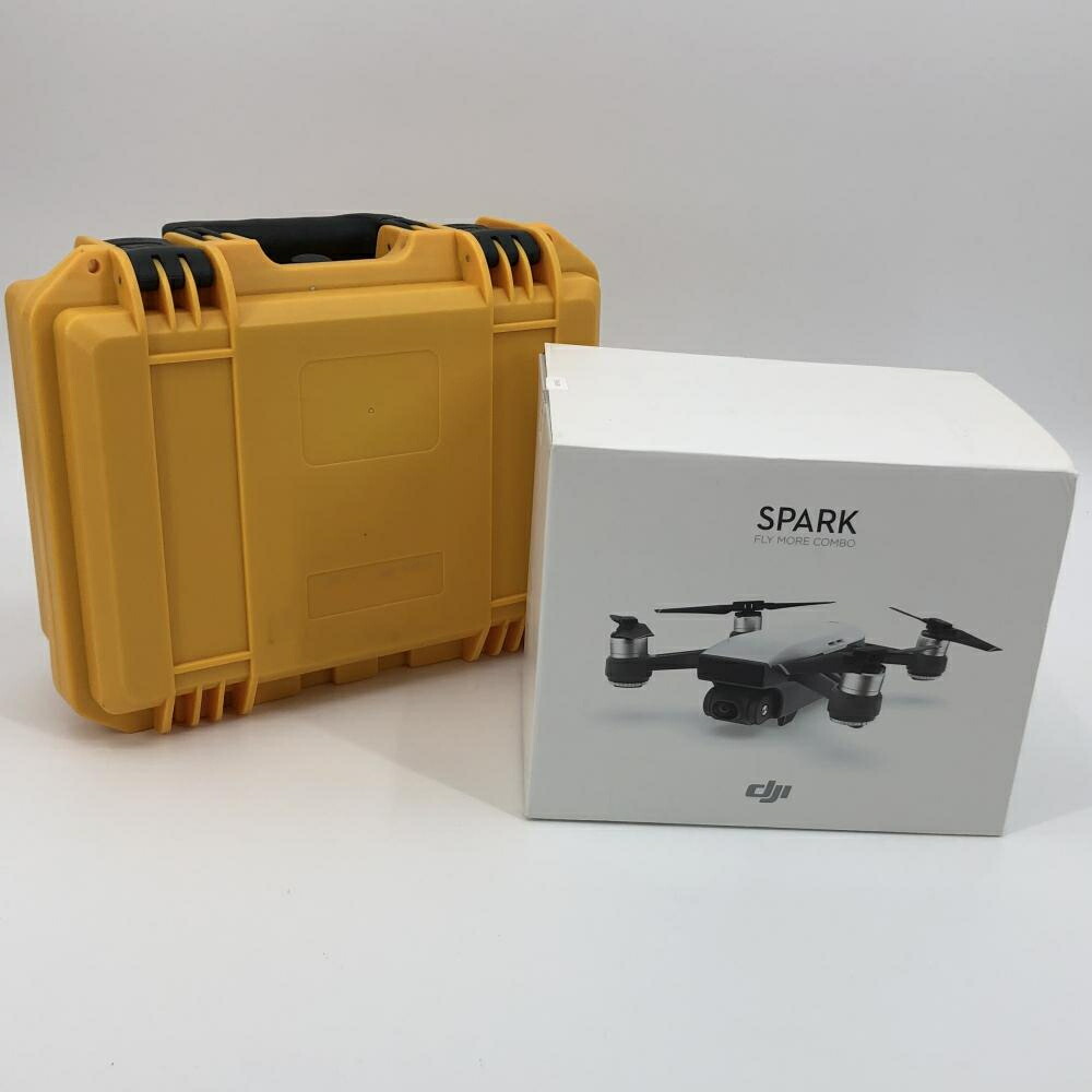 エクルベージュ DJI Spark Fly More Combo ケース付 ポータブル充電器