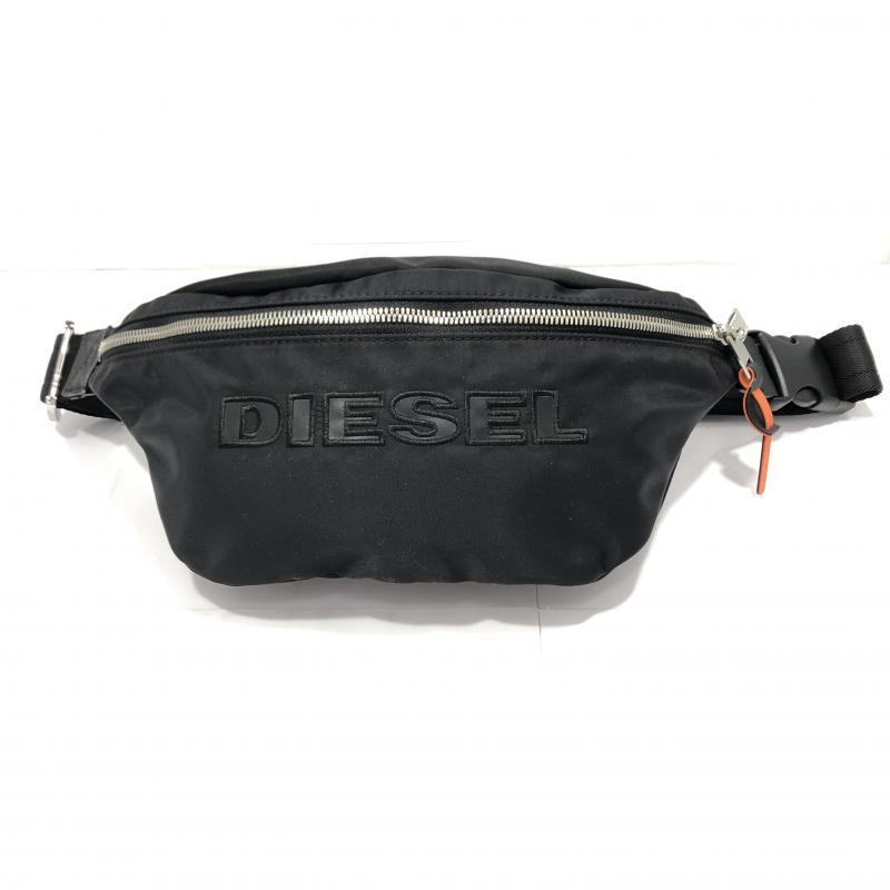 返品交換不可】 DIESEL ﾃﾞｨｰｾﾞﾙ ﾅｲﾛﾝﾎﾞﾃﾞｨﾊﾞｯｸﾞ ﾌﾞﾗｯｸ 24