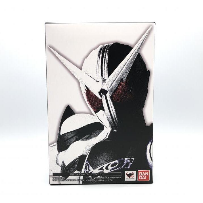 在庫処分・数量限定 S.H.Figuarts 真骨彫製法 仮面ライダー W ファング