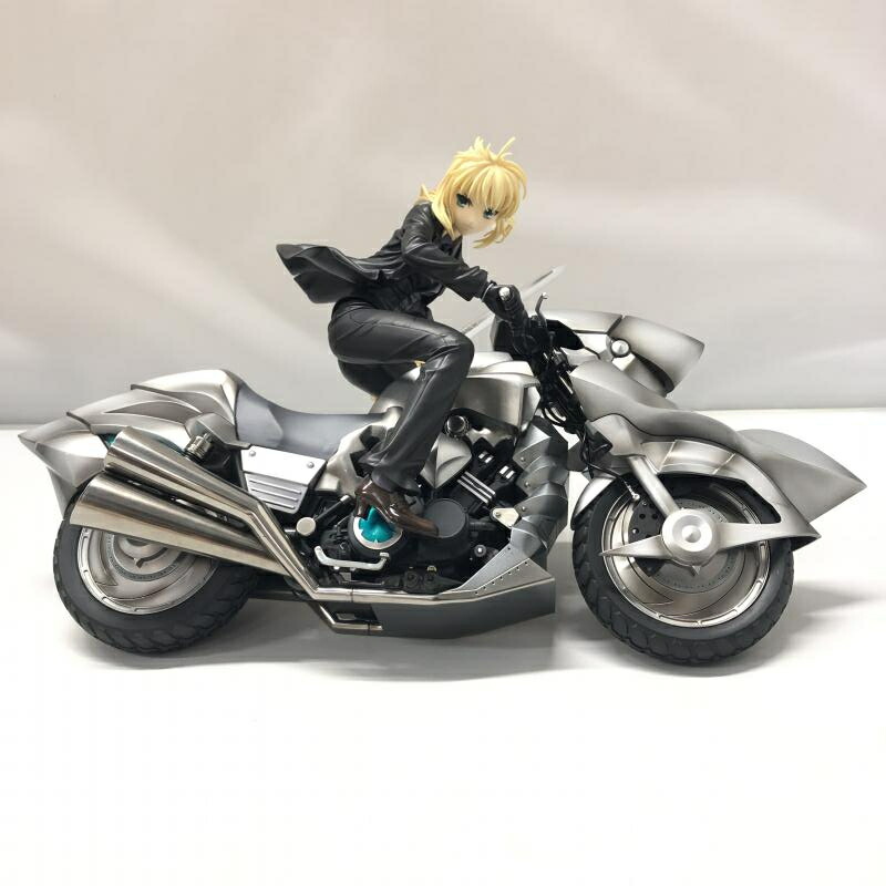 (未使用･未開封品)　Fate/Zero セイバー&amp;セイバー・モータード・キュイラッシェ (1/8スケール PVC塗装済み完成品) 7z28pnb Amazon | Fate/Zero セイバー＆セイバー モータード