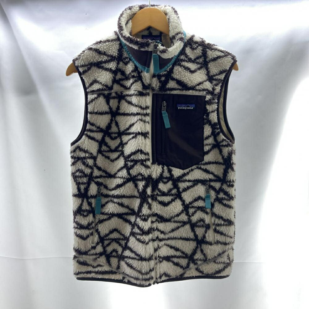 patagonia パタゴニア　Vest Front Sling バック フライフィッシング用のバッグが必要である！Patagonia Vest