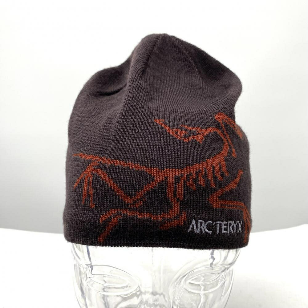 新品 ARC'TERYX ニット帽 赤・ピンク・オレンジ カモフラージュ ARC'TERYX】ロゴ入りニット帽☆バードヘッドトゥーク (ARC'TERYX