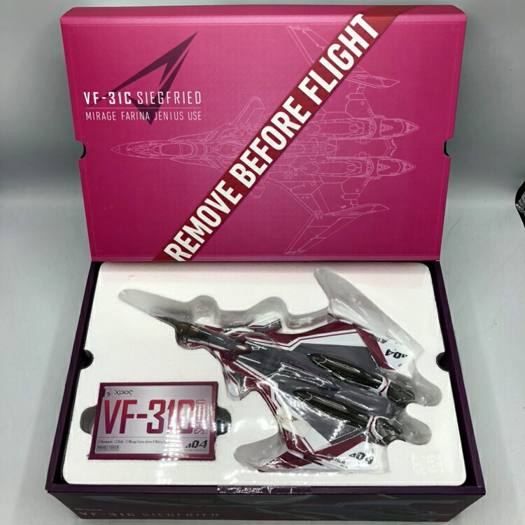 【中古】バンダイ　DX超合金 VF-31C ジークフリード(ミラージュ・ファリーナ・ジーナス機)　開封品、箱傷み有[70]