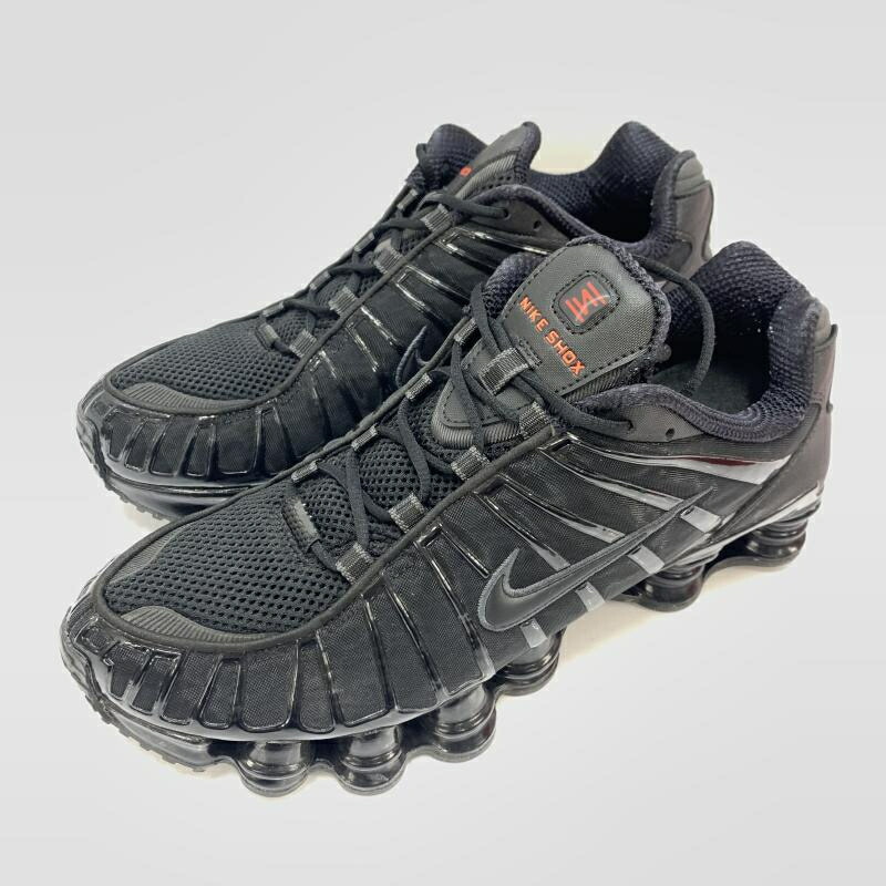 NIKE(ナイキ) WMNS SHOX TL BLACK/LLIC SILVER-IRON GREY メンズ  27.5【中古】【ブランド古着バズストア】 楽天市場】【中古】ナイキ NIKE WMNS SHOX TL BLACK/METALLIC SILVER