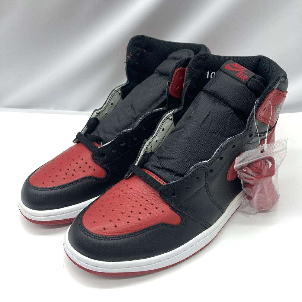 【中古】NIKE AIR JORDAN 1 RETRO HIGH OG Bred/Banned 大きさ28糎 555088-001 ナイキ エアジョーダン 黒いこと 赤いこと[19]