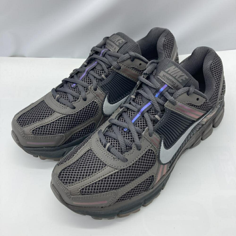 【中古】NIKE ZOOM VOMERO 5 \