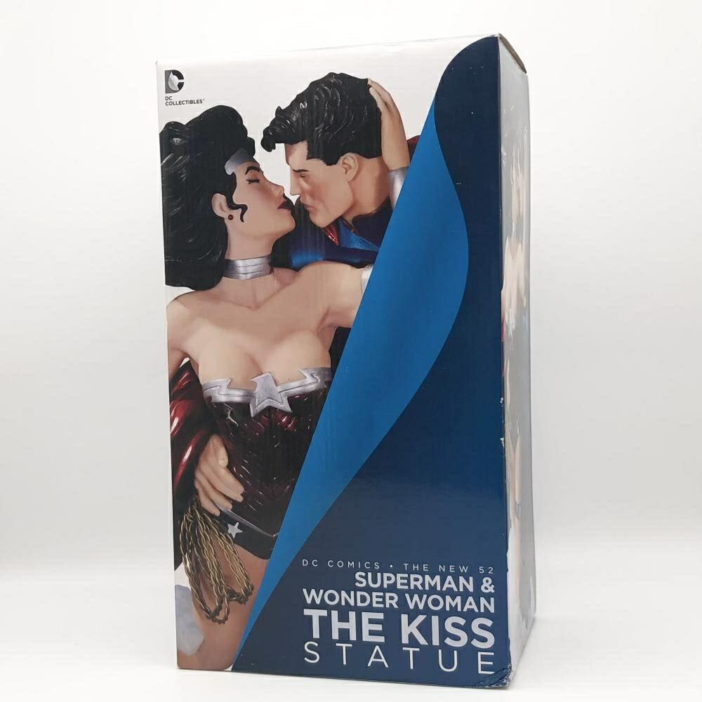【中古】訳有 DCコレクティブルズ ジャスティス･リーグ ザ･キス スタチュー スーパーマン&ワンダーウーマン ジム･リー[17]