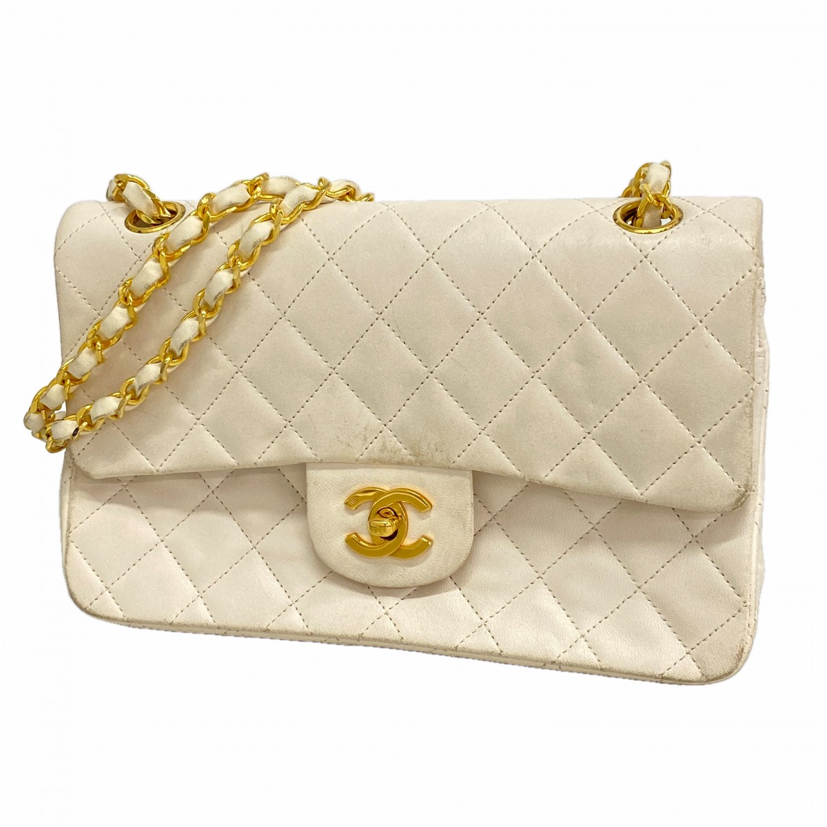 【6fa0955】シャネル ショルダーバッグ マトラッセ 子ヒツジひと肌 白いこと ゴールド金具【中古】レディース