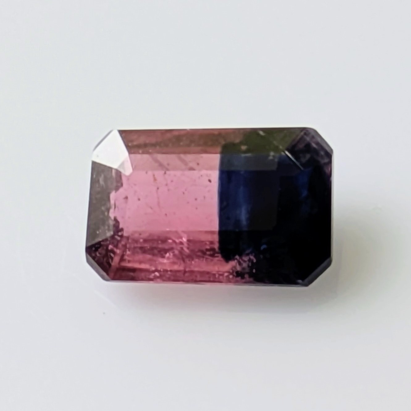 どり サファイアとルビー 楽天市場】【ルビー＆サファイア】バイカラーサファイアオクタゴン 約